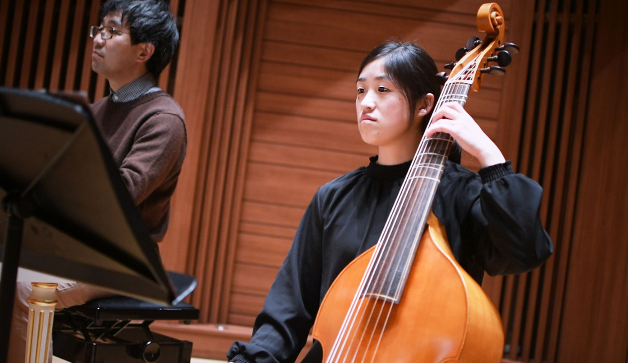 CD録音中、写真3